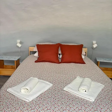 Casinhas Dos Valados * Atouguia Da Baleia