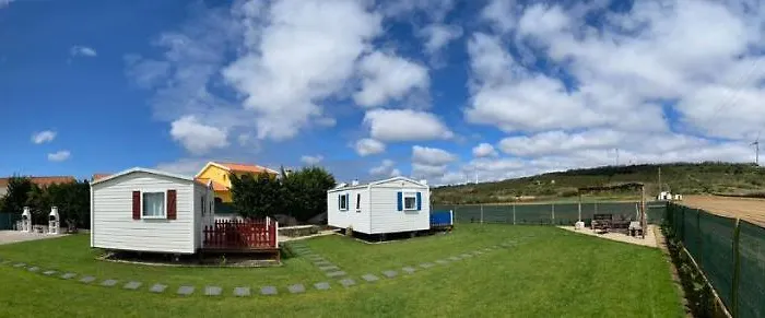 Casinhas Dos Valados * Atouguia Da Baleia